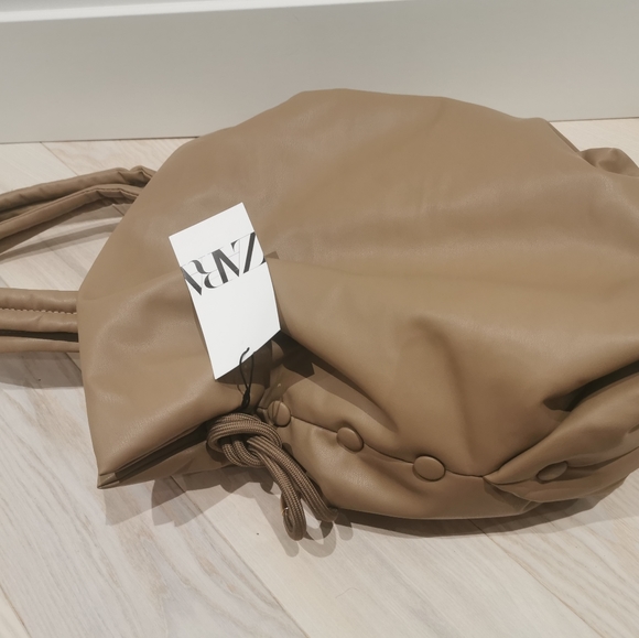 Zara lined button maxi buckle bag in taupe - Picture 6 of 9